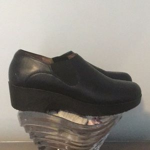 Shoes for Crews brand Kelsey black leather size 10 water resistant nonslip